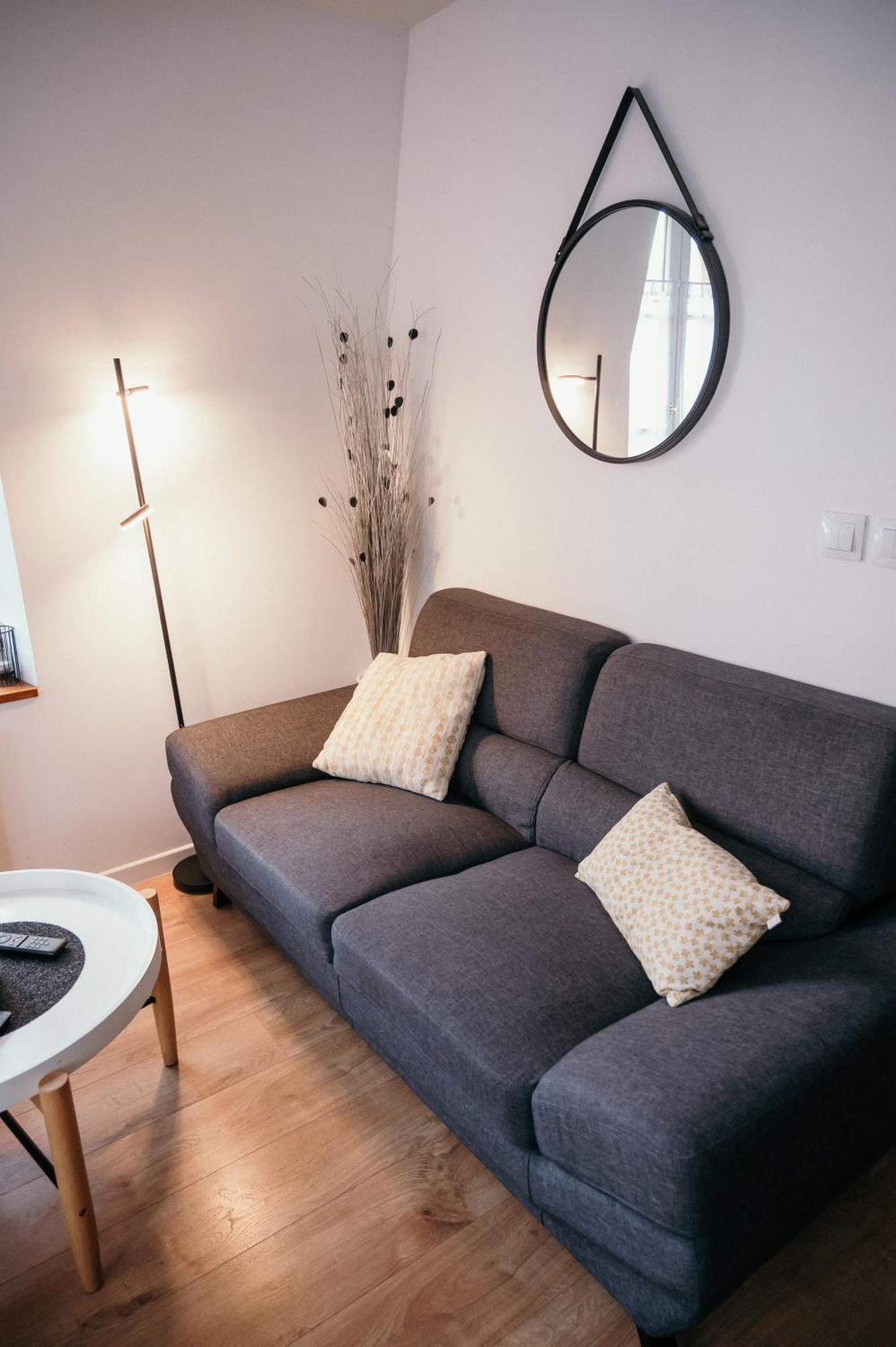 Charleville-Mézières Appartement De Thomas מראה חיצוני תמונה