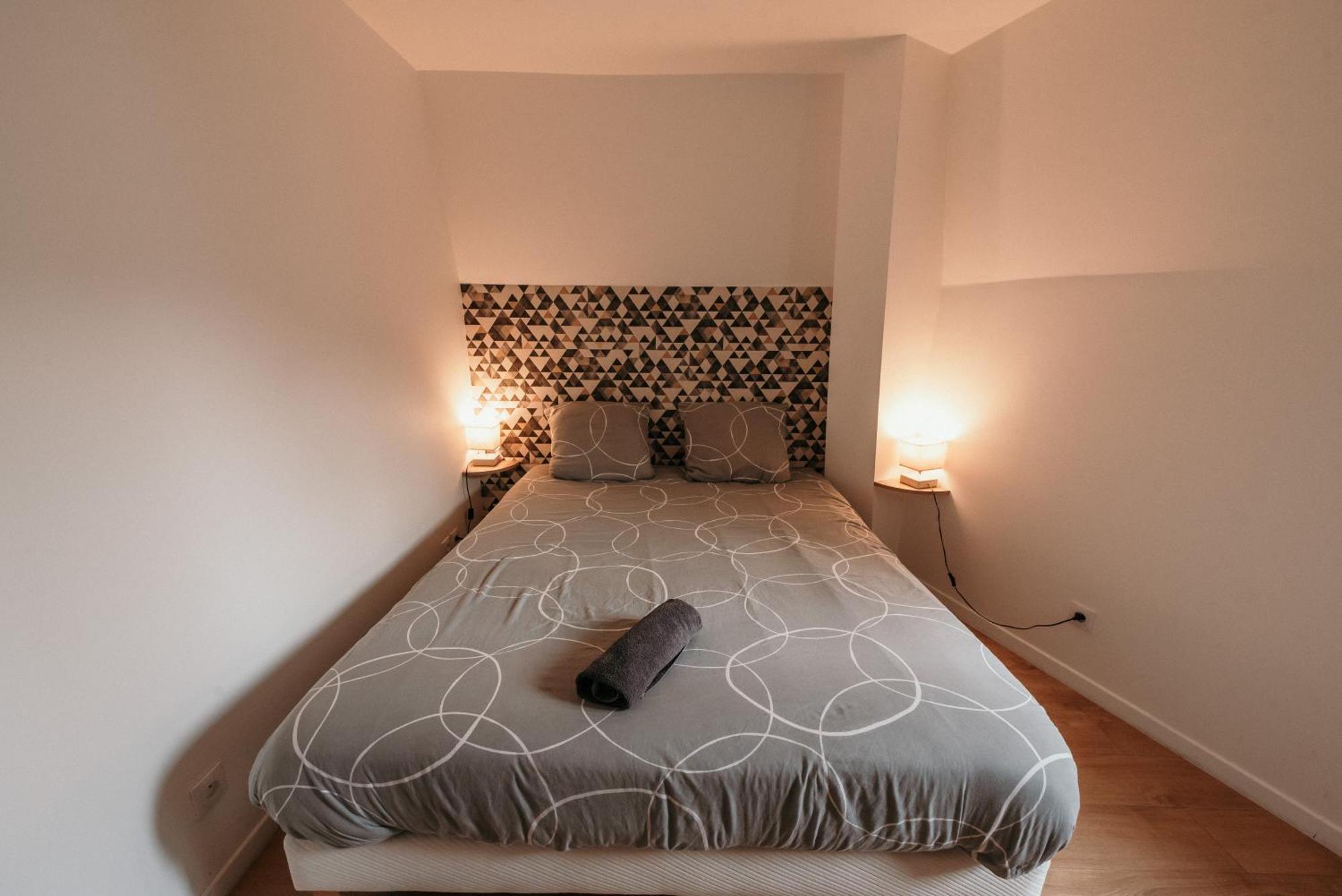 Charleville-Mézières Appartement De Thomas מראה חיצוני תמונה